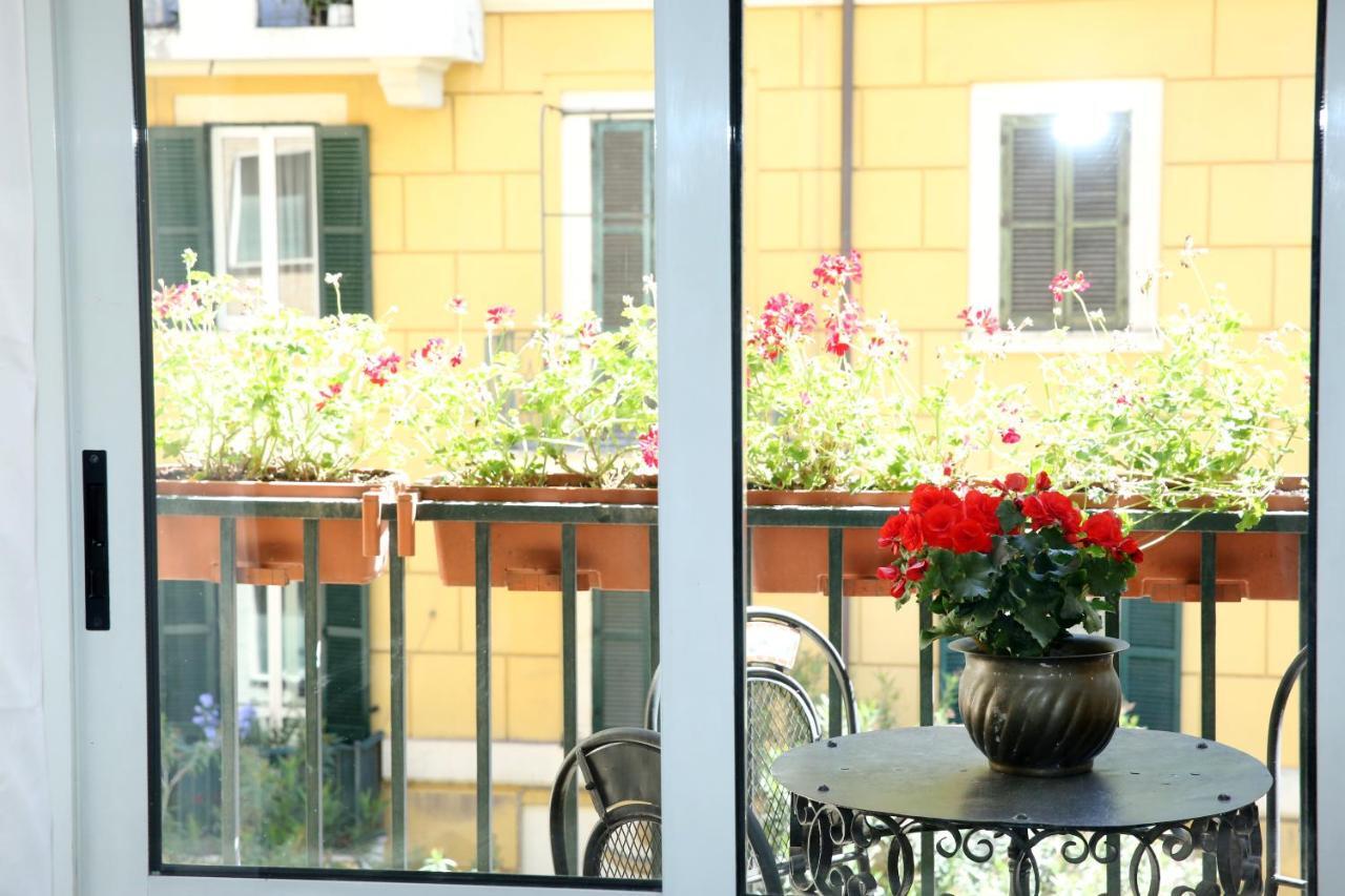 Unique Luxury Apartment And Rooms Rome Bagian luar foto