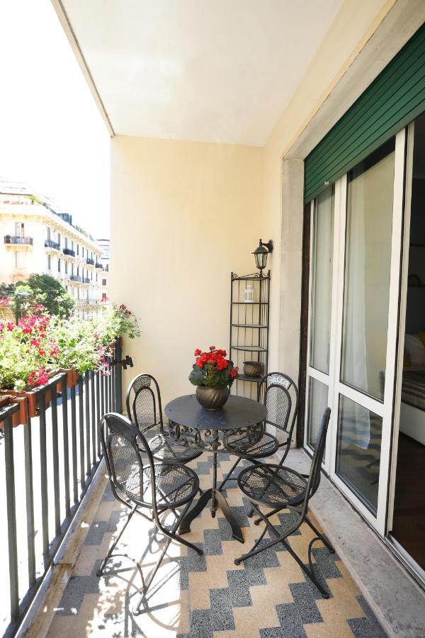 Unique Luxury Apartment And Rooms Rome Bagian luar foto