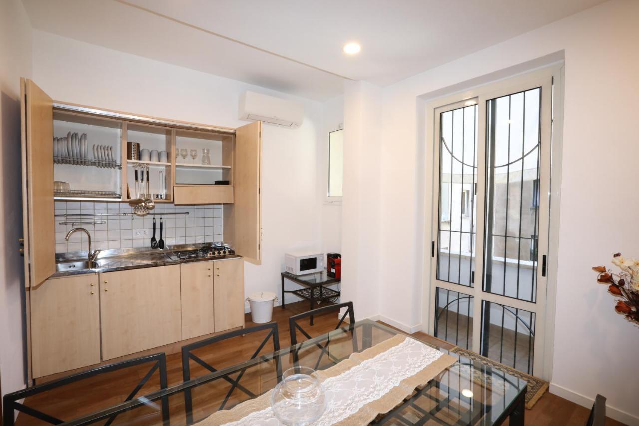 Unique Luxury Apartment And Rooms Rome Bagian luar foto