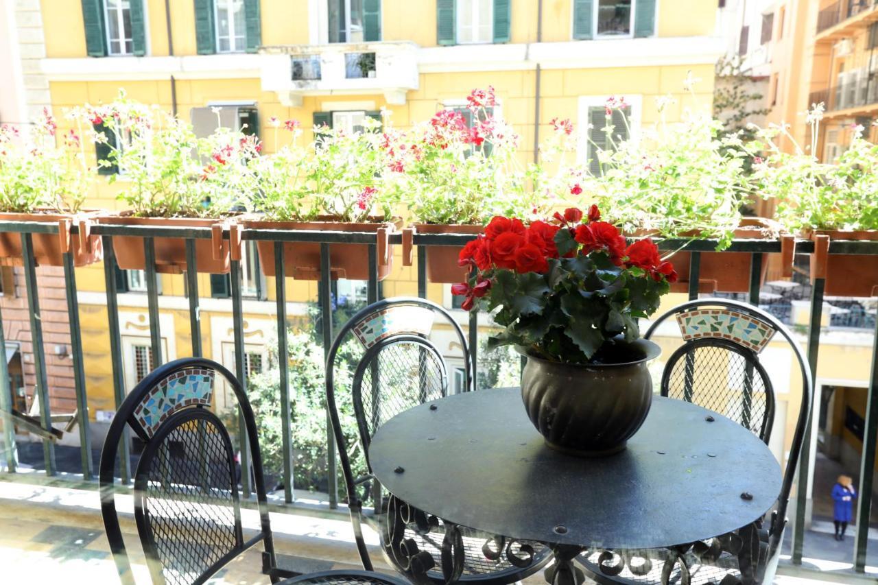 Unique Luxury Apartment And Rooms Rome Bagian luar foto
