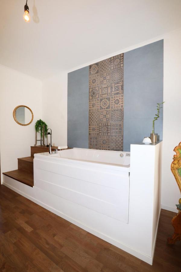 Unique Luxury Apartment And Rooms Rome Bagian luar foto